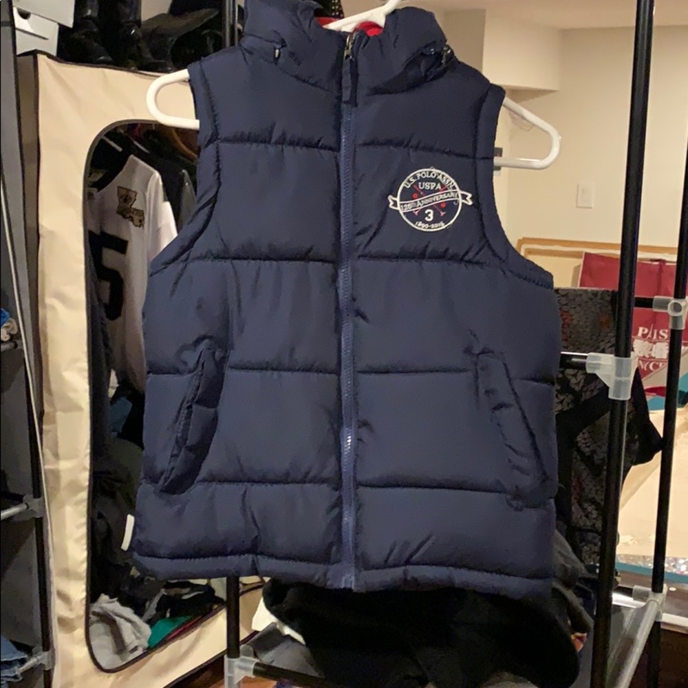 Polo vest